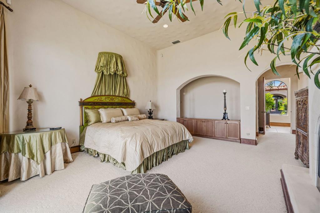 42430 Castle Harbor Court