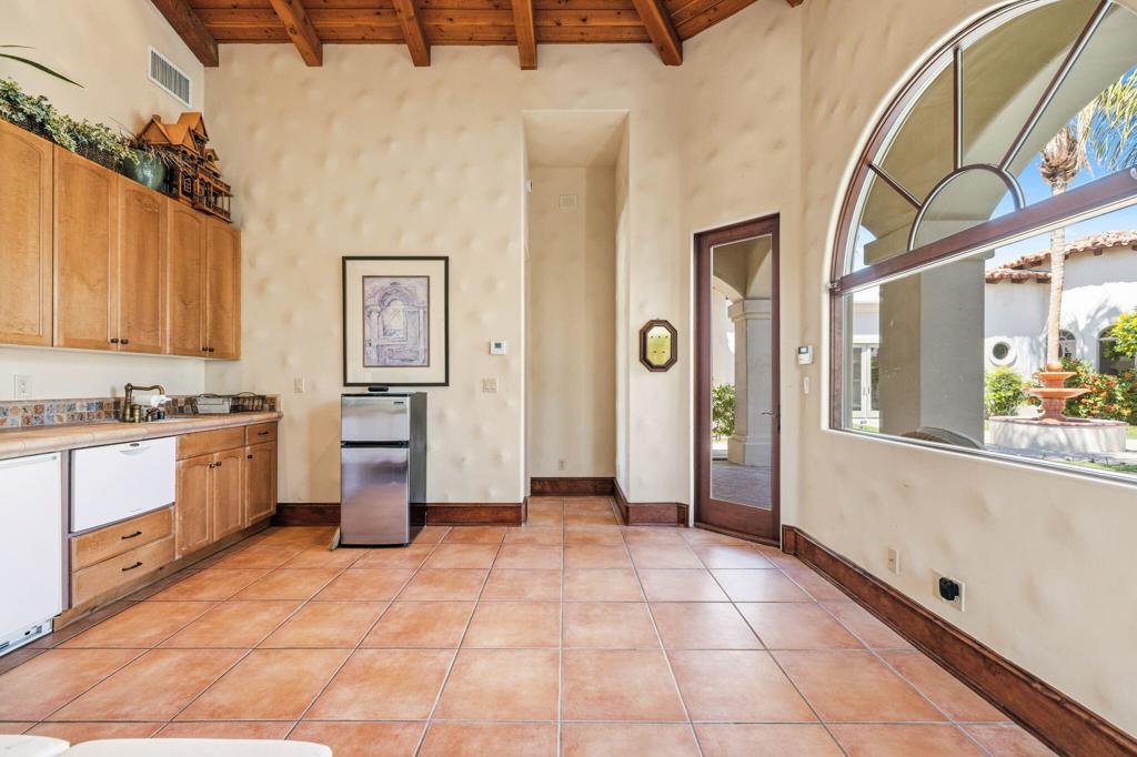 42430 Castle Harbor Court