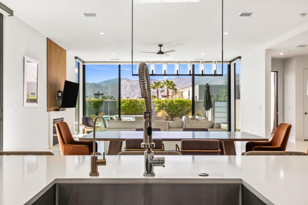 80708 Castillo Del Areana