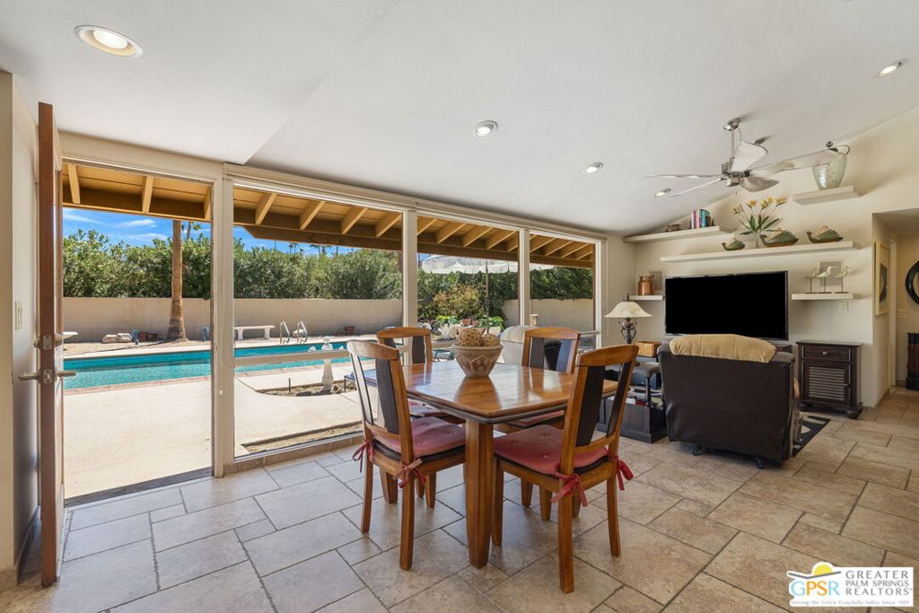 48065 Silver Spur Trail