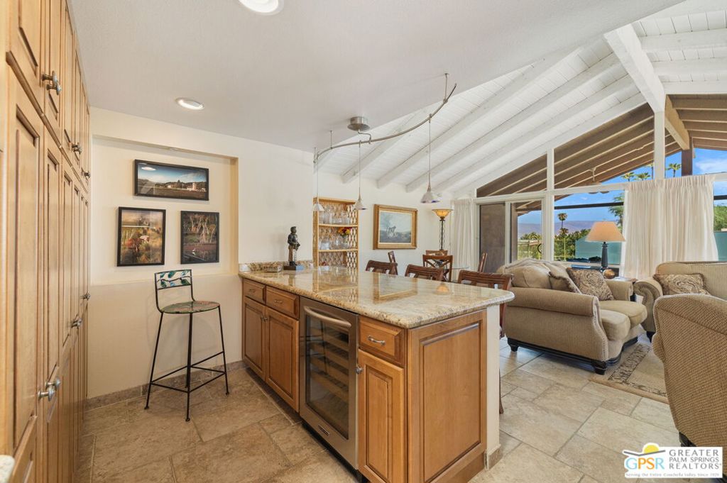 48065 Silver Spur Trail