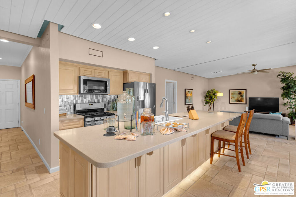44550 Elkhorn Trail