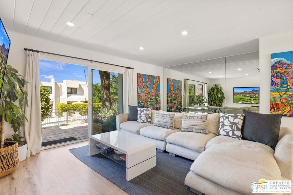 48756 Desert Flower Drive