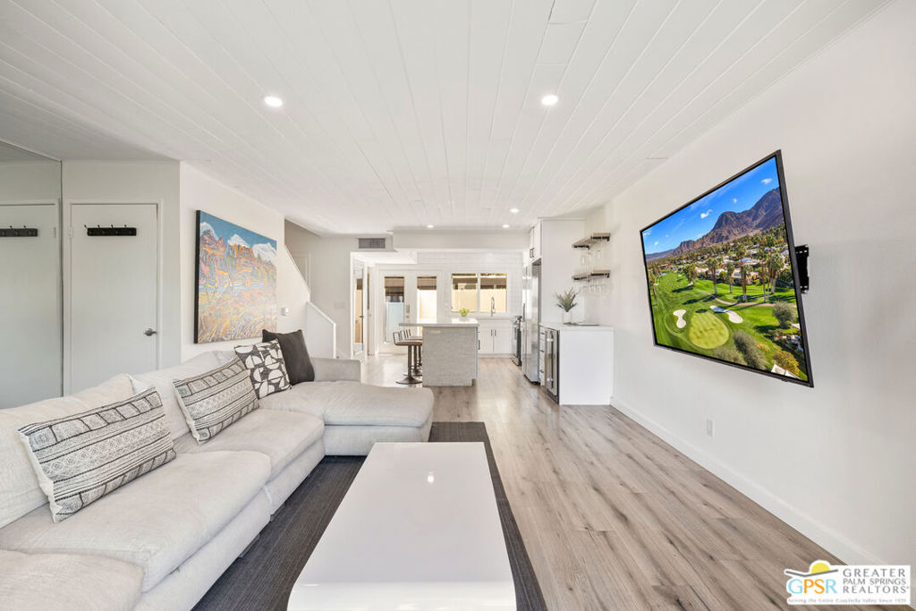 48756 Desert Flower Drive