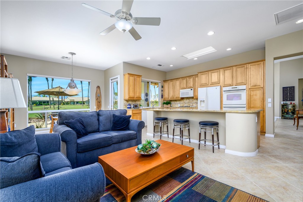 35637 Meridia Avenue