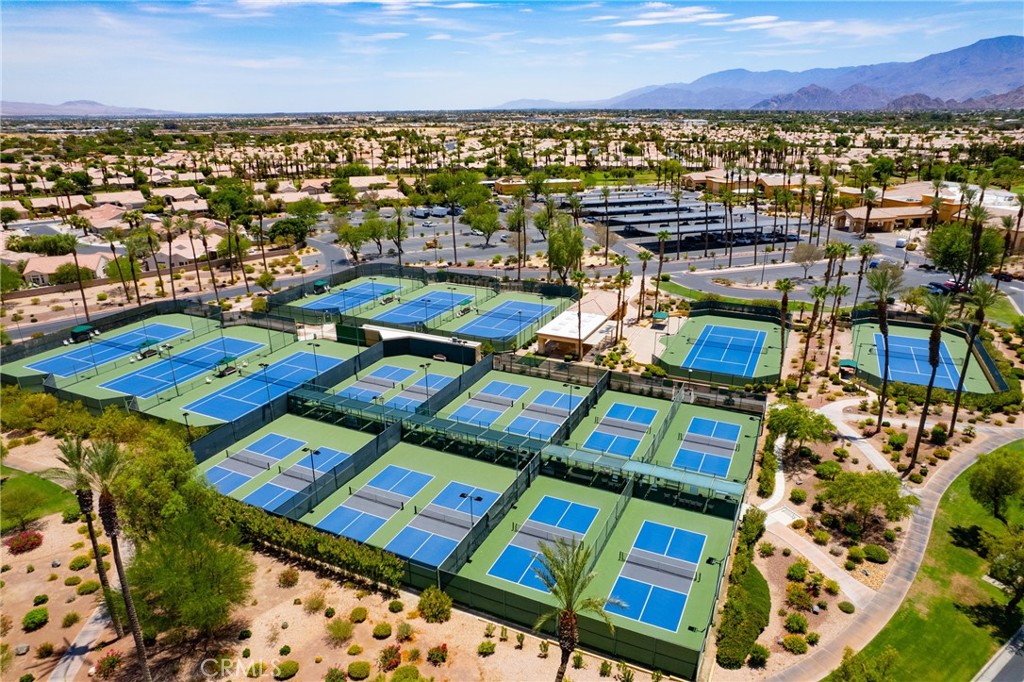 35637 Meridia Avenue