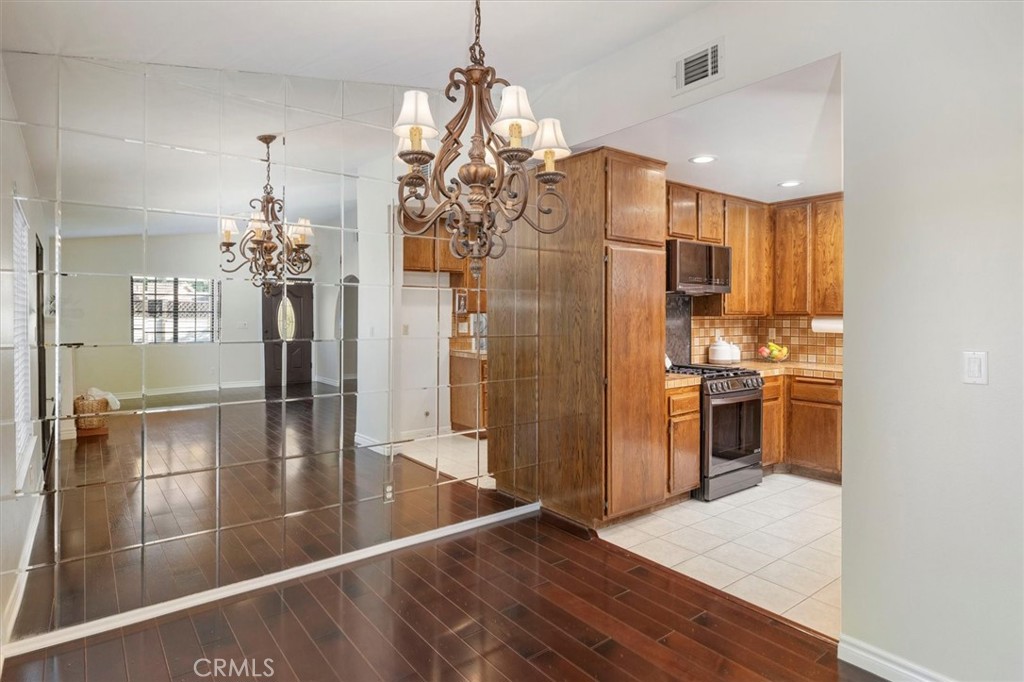 25784 Covala Court