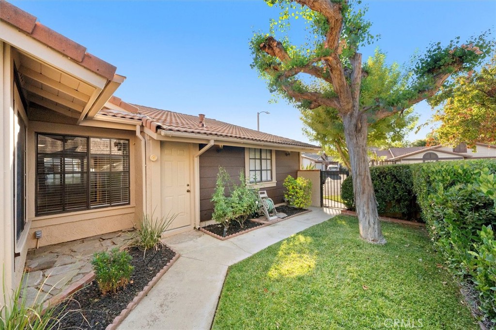 25784 Covala Court