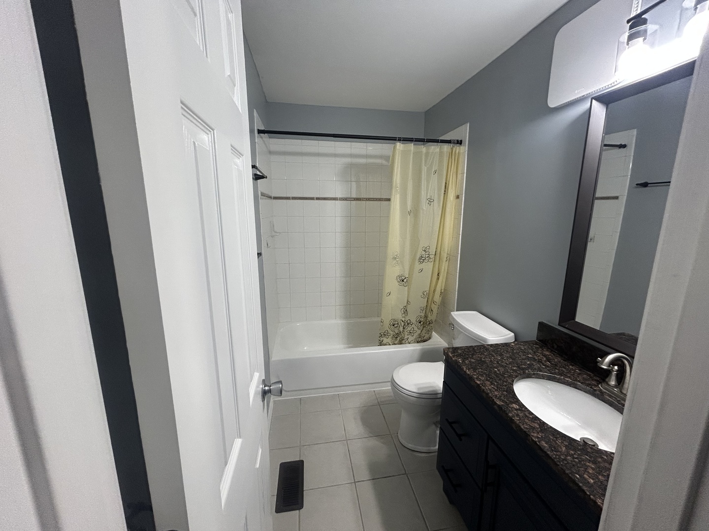 2340 Carnation Drive Unit: 2340