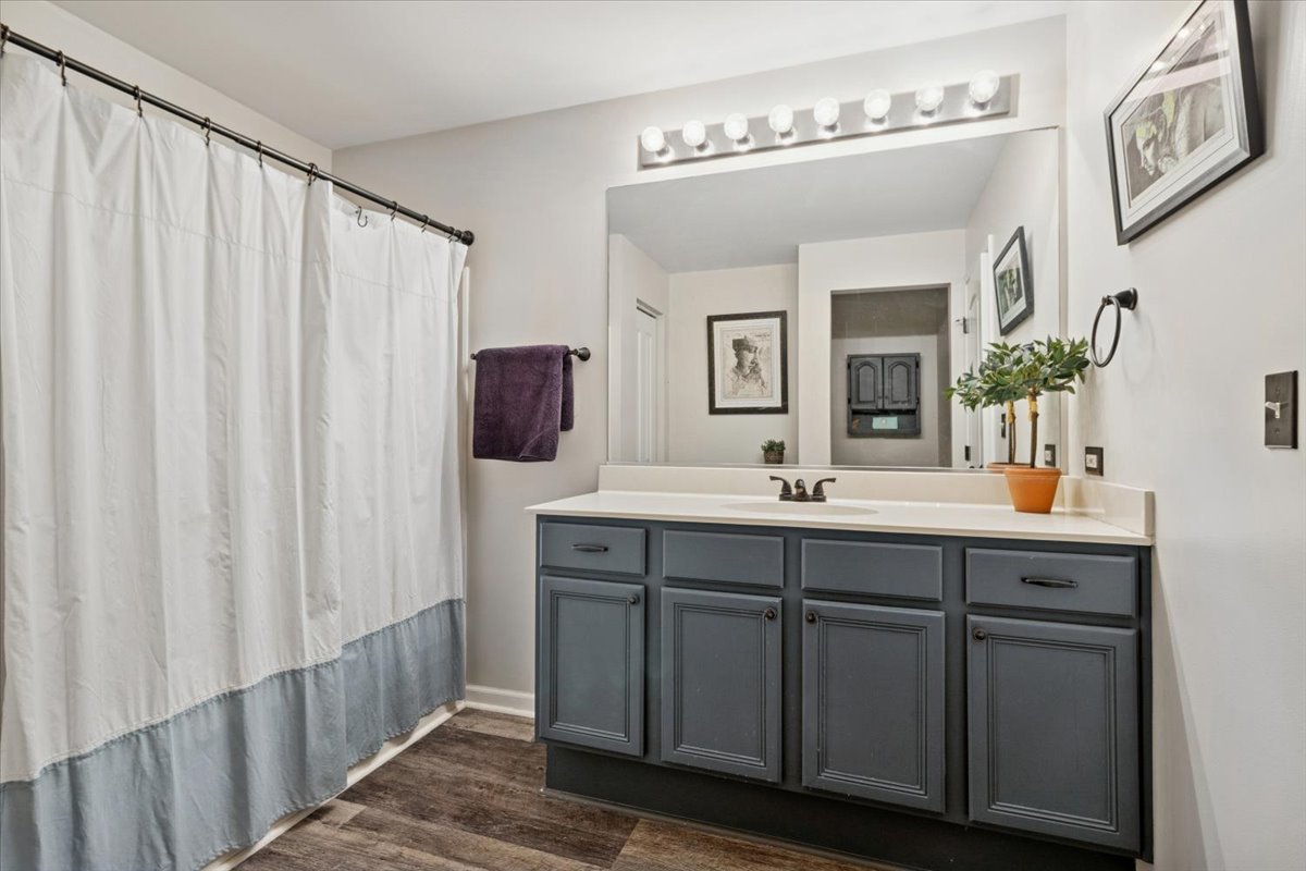 60 Wingate Drive Unit: 60