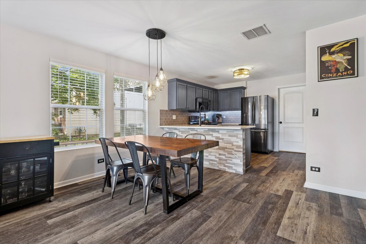 60 Wingate Drive Unit: 60