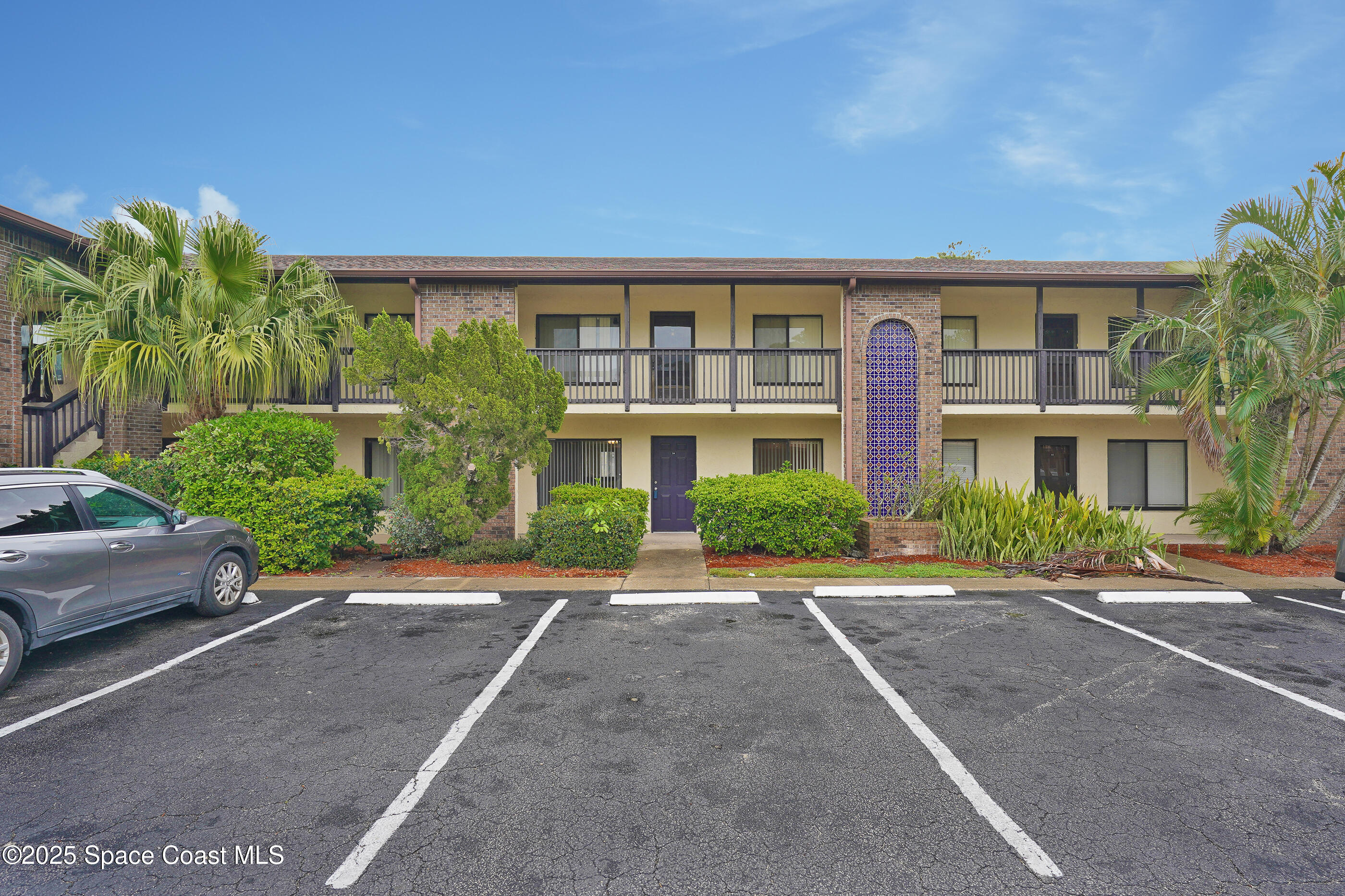 1515 Huntington Lane, 514