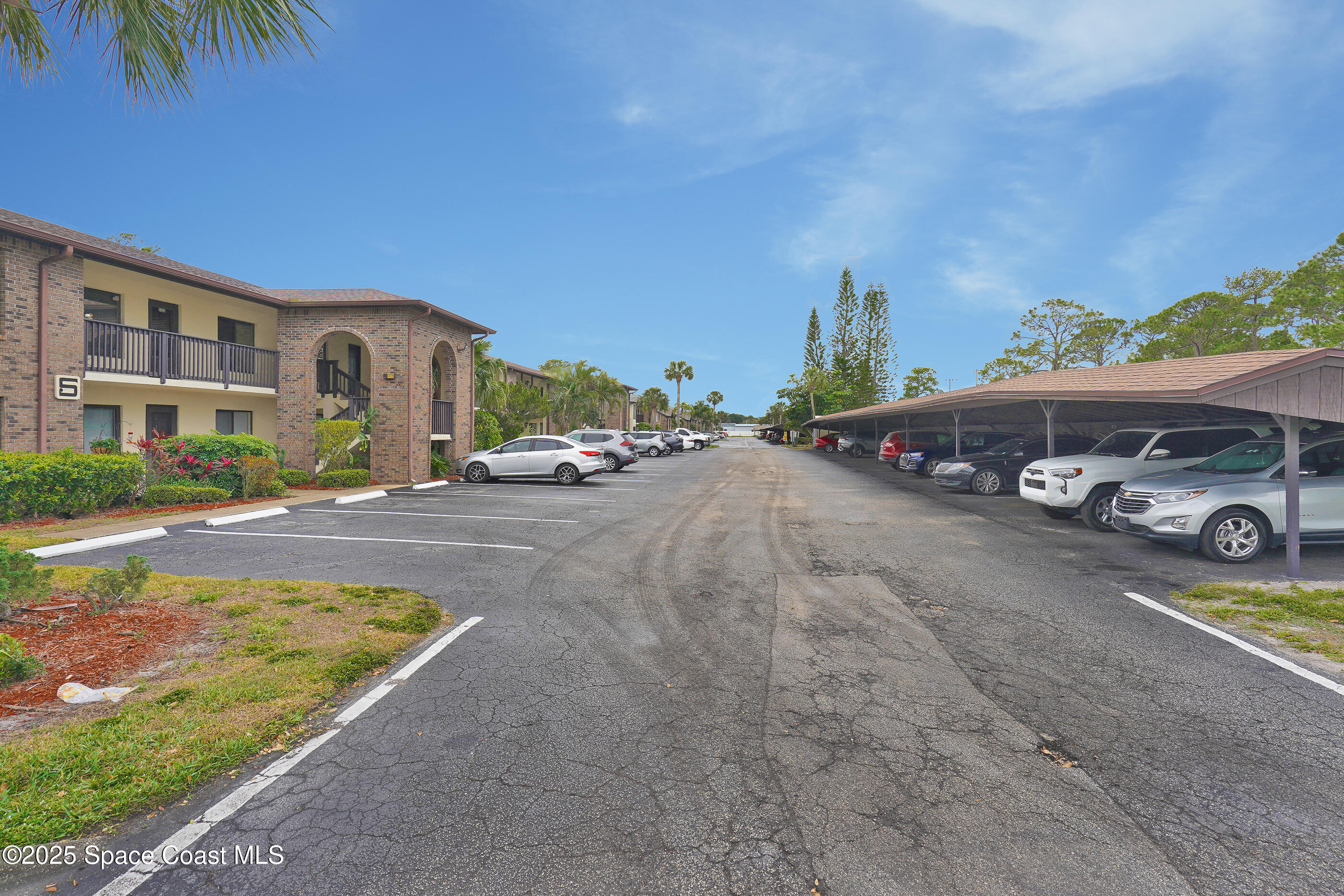 1515 Huntington Lane, 514