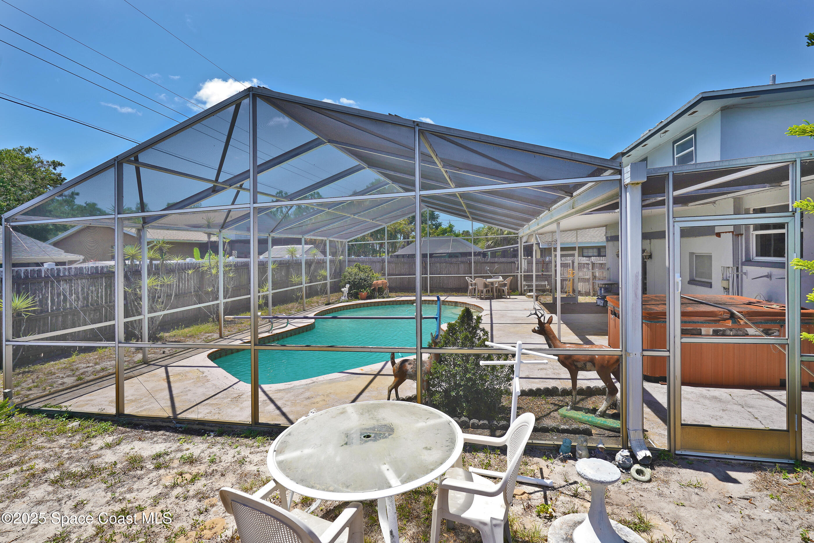 2621 Driftwood Drive