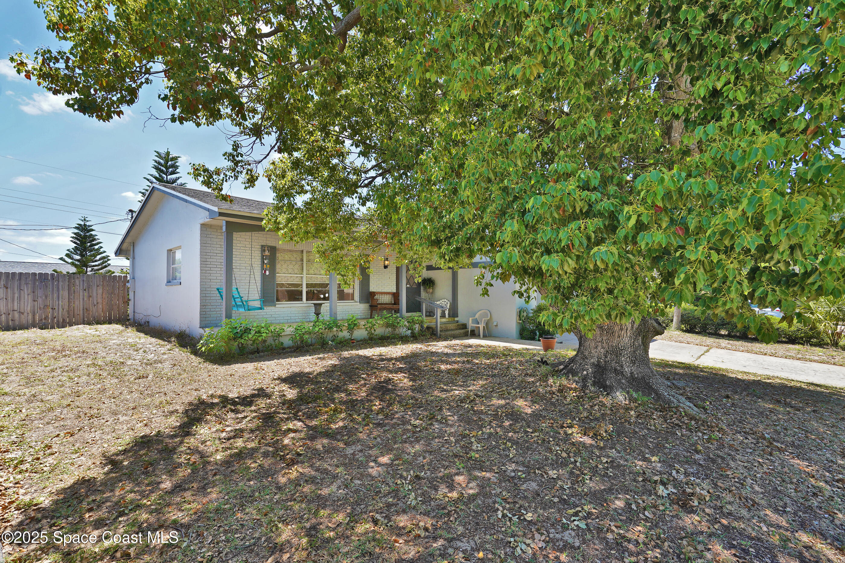 2621 Driftwood Drive