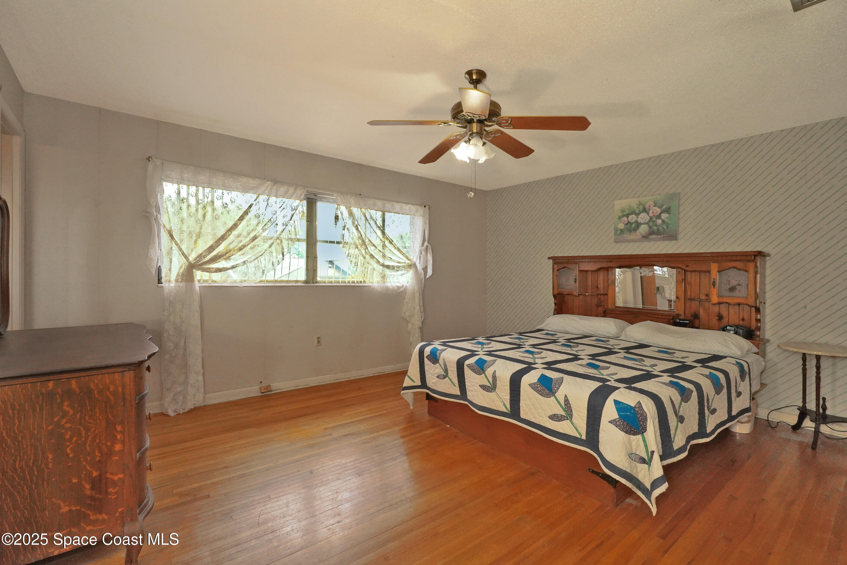 2621 Driftwood Drive