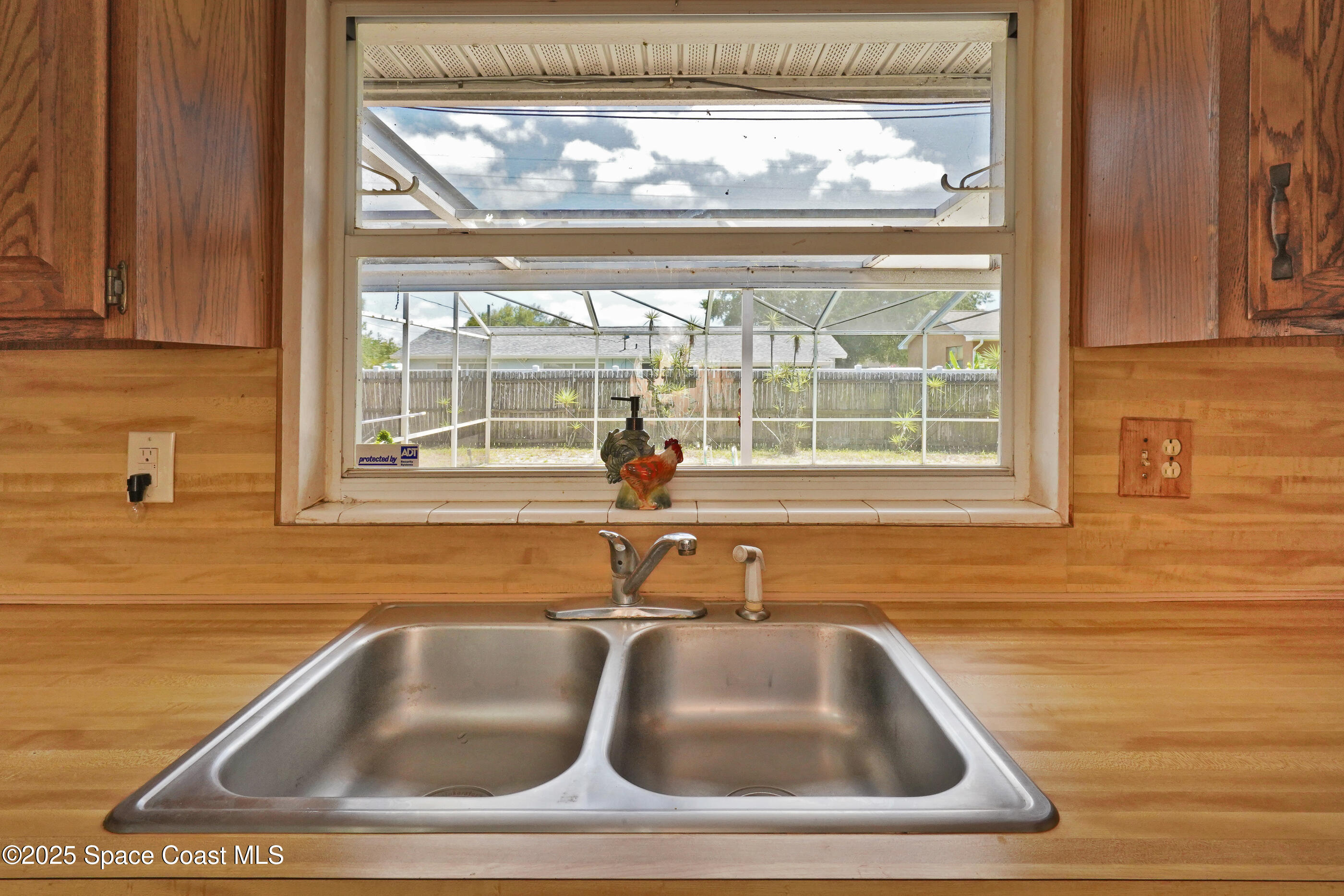 2621 Driftwood Drive