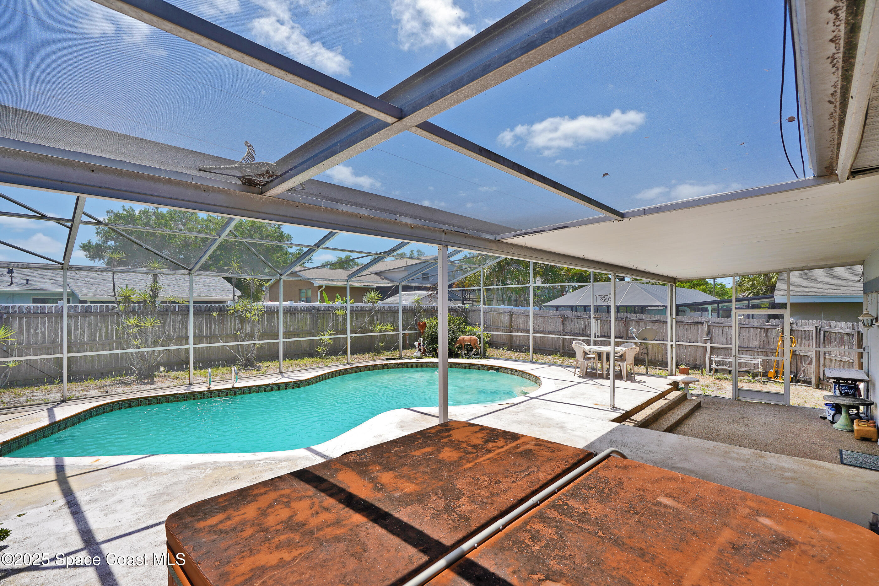 2621 Driftwood Drive