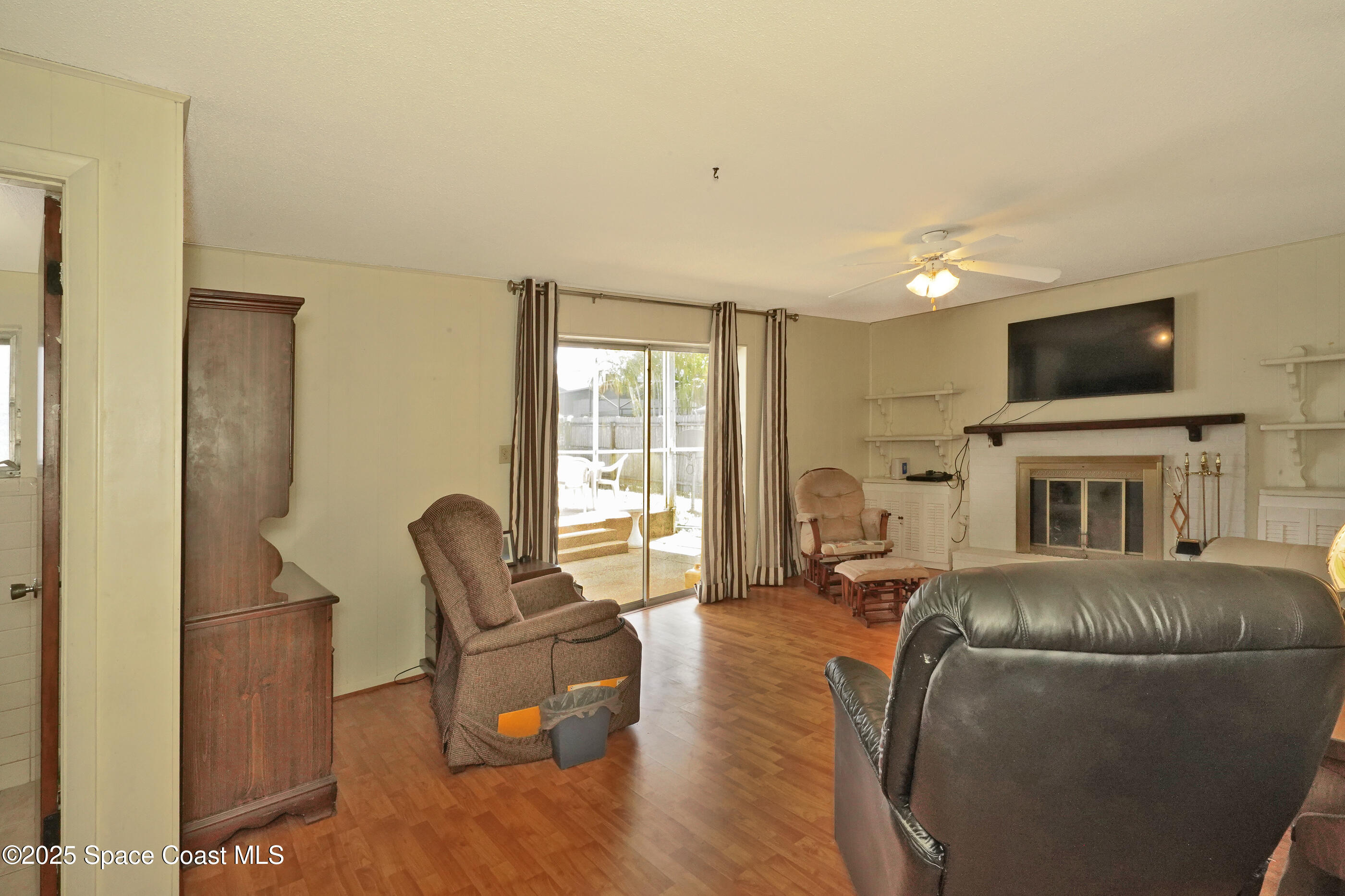 2621 Driftwood Drive