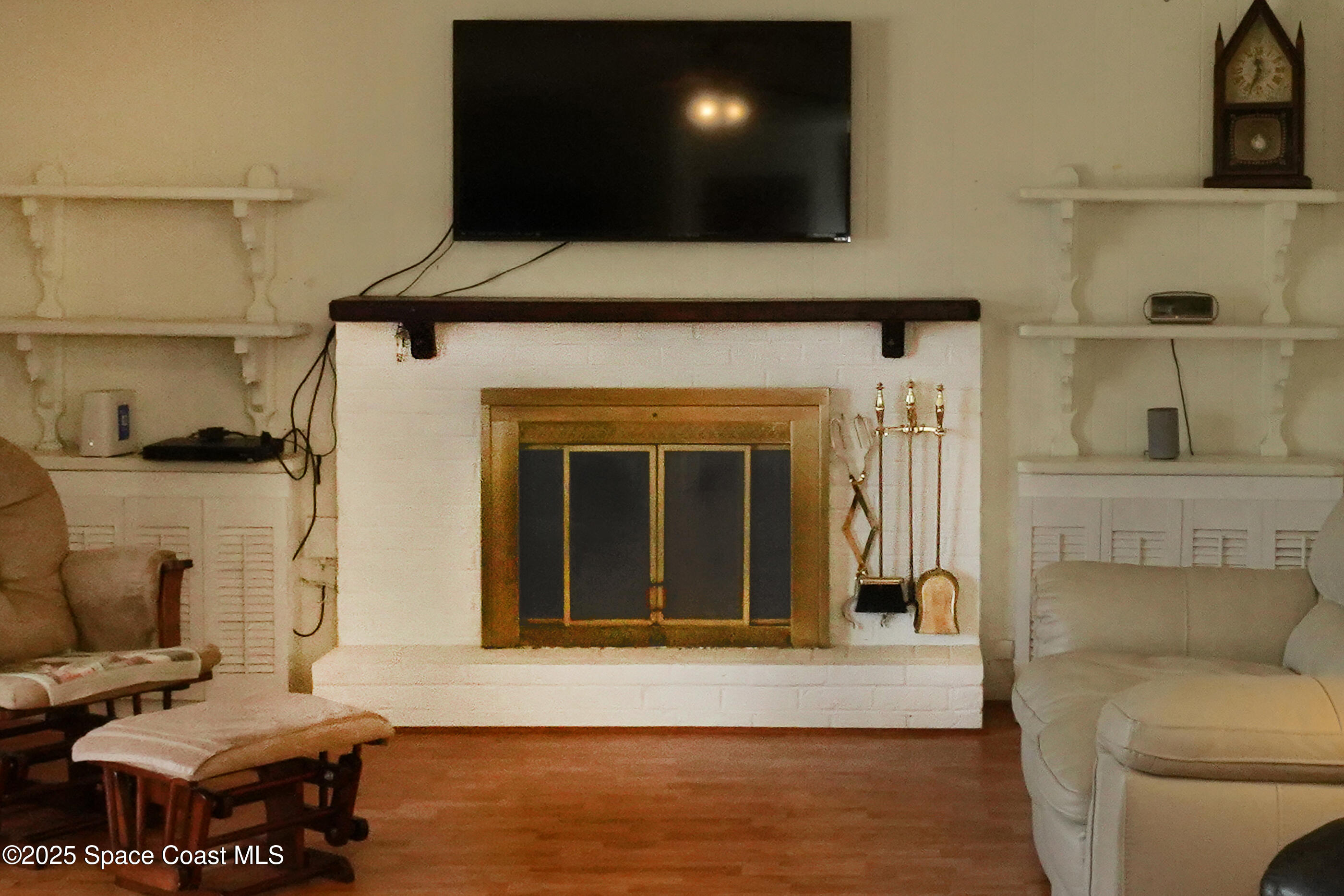 2621 Driftwood Drive