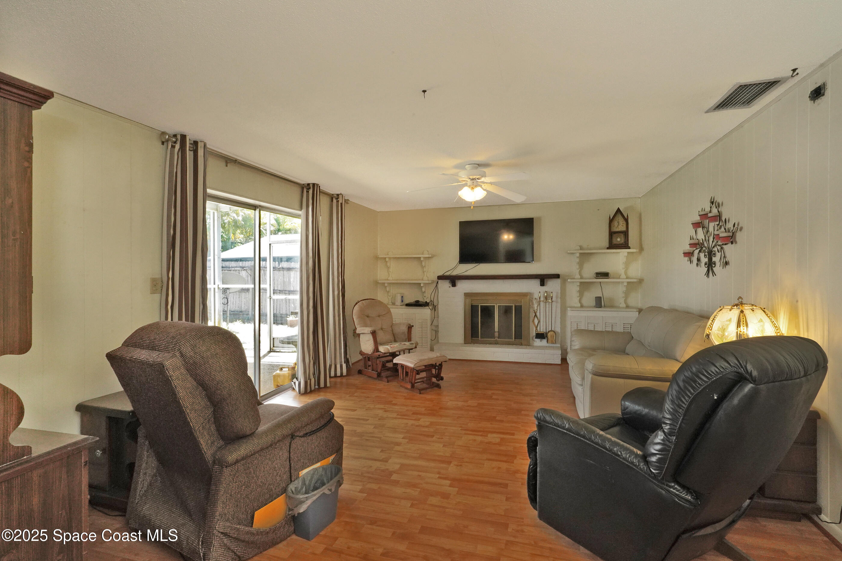 2621 Driftwood Drive