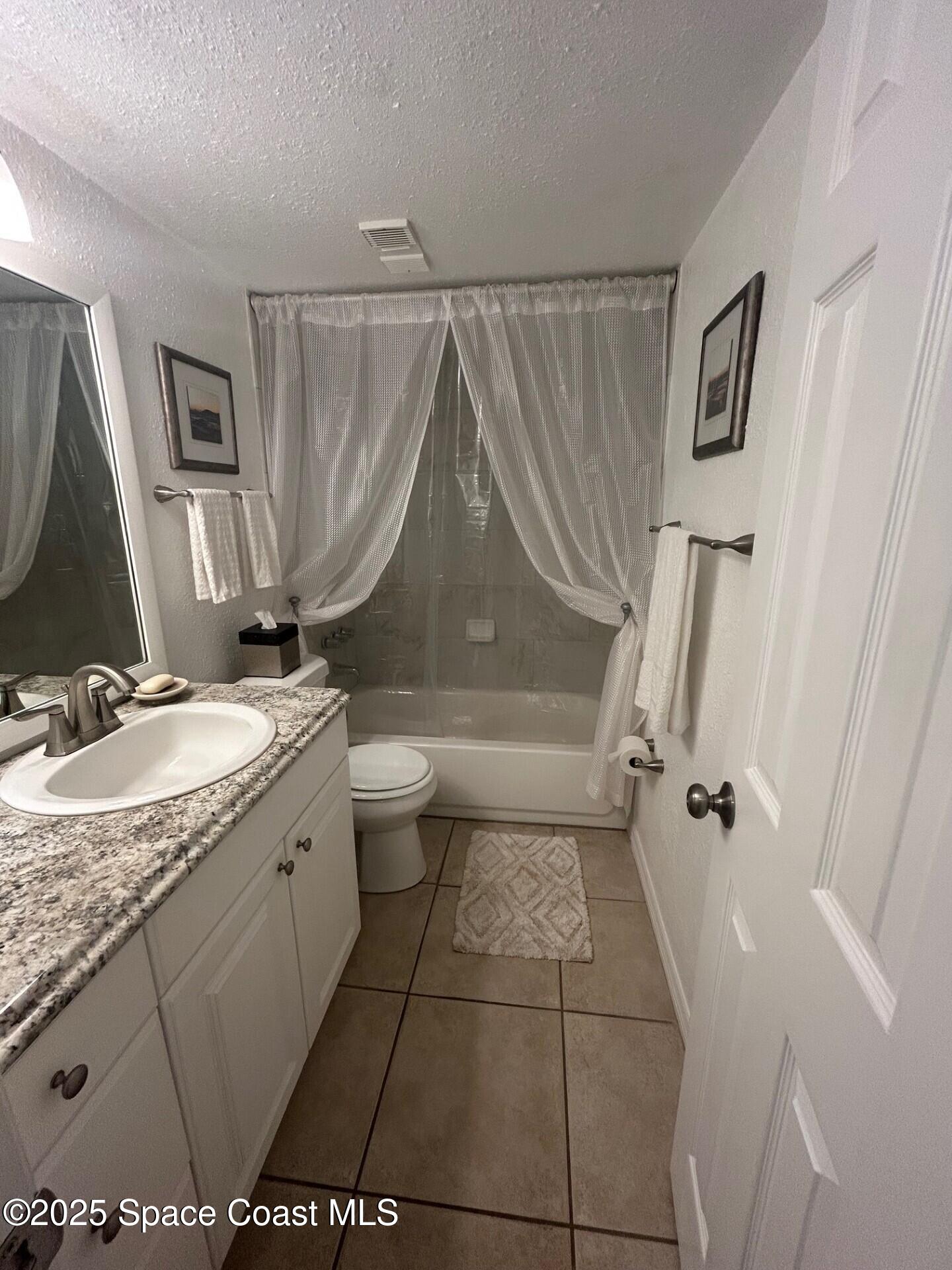 205 S Courtenay Parkway, 103