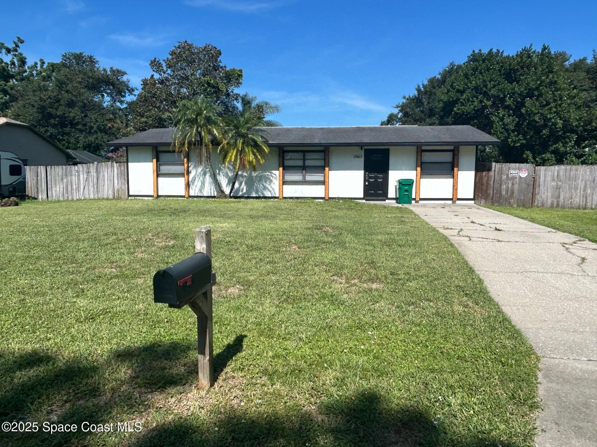 5960 Eaglewalk Avenue
