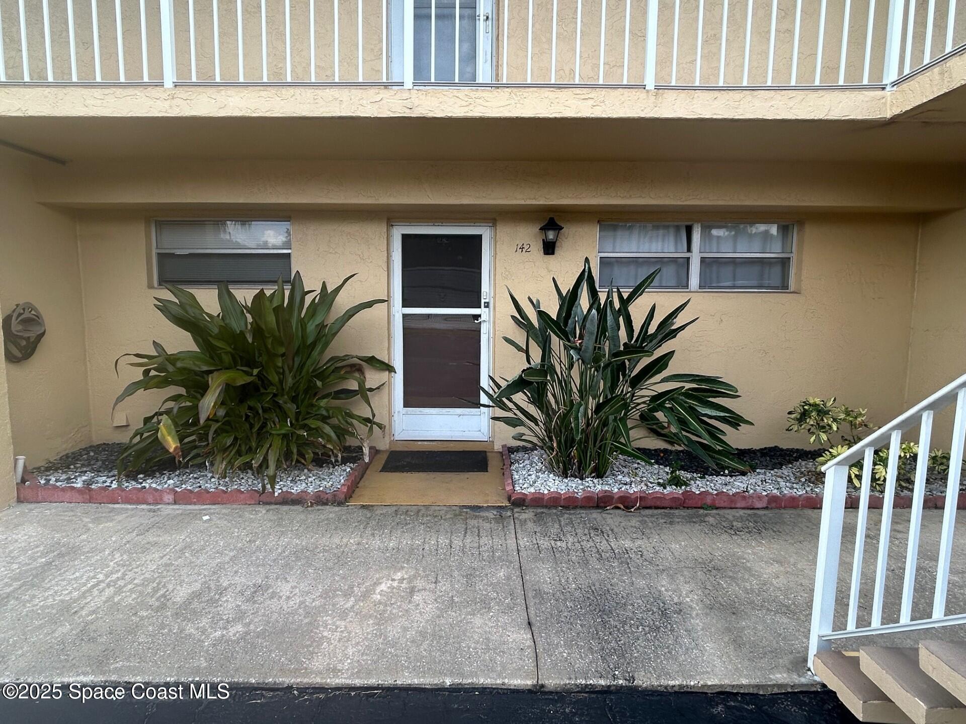 2135 N Courtenay Parkway, 142