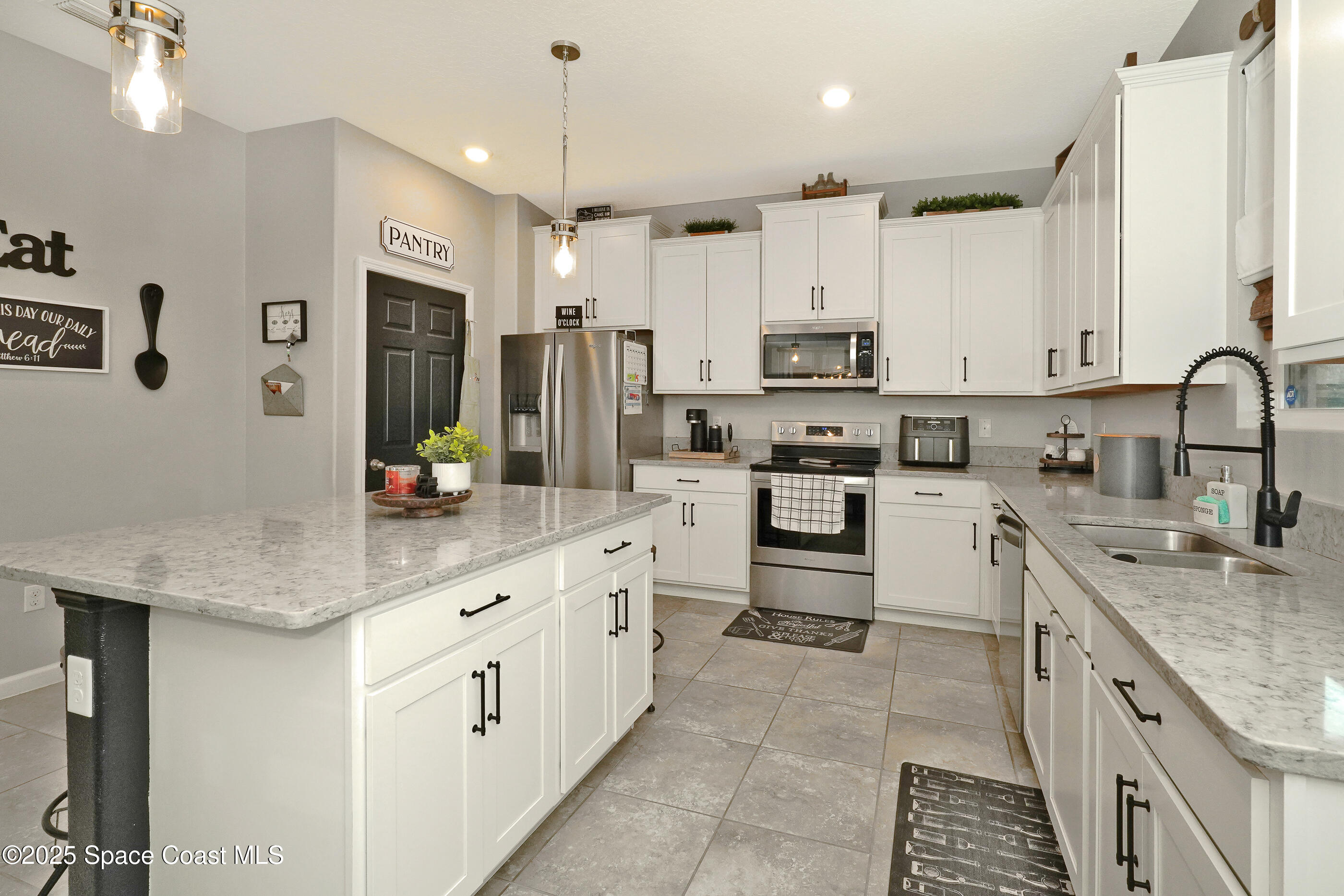 3488 Whimsical Circle