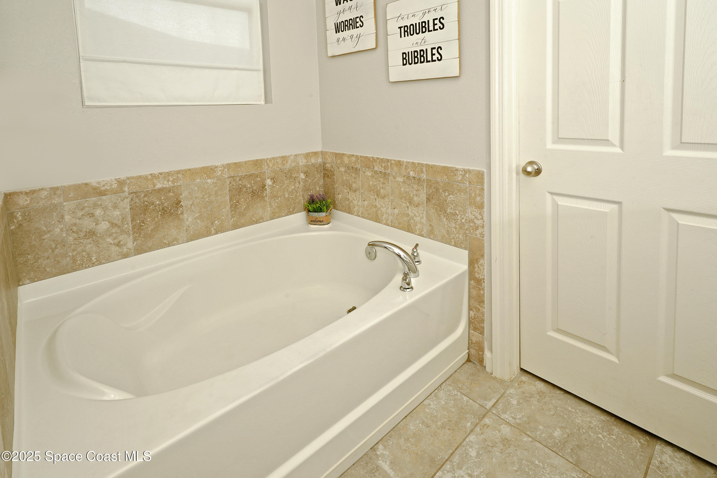 3488 Whimsical Circle