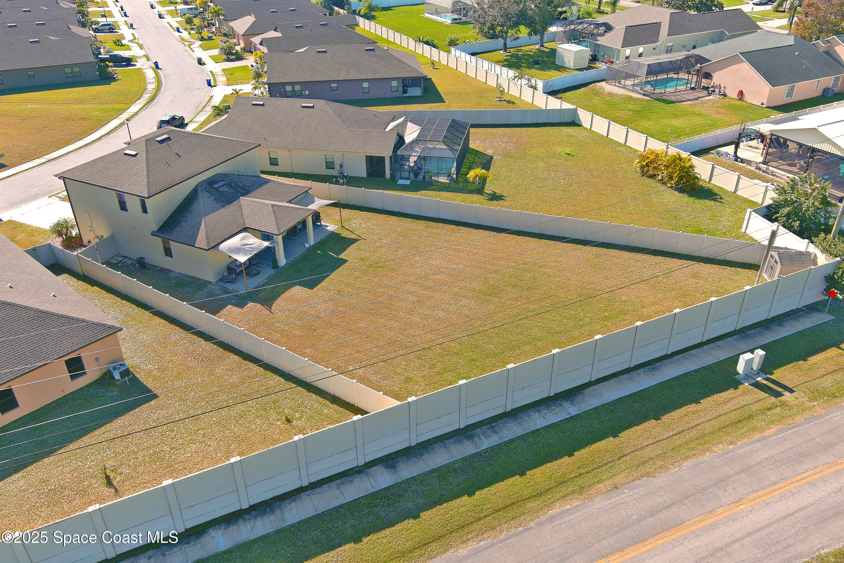 3488 Whimsical Circle