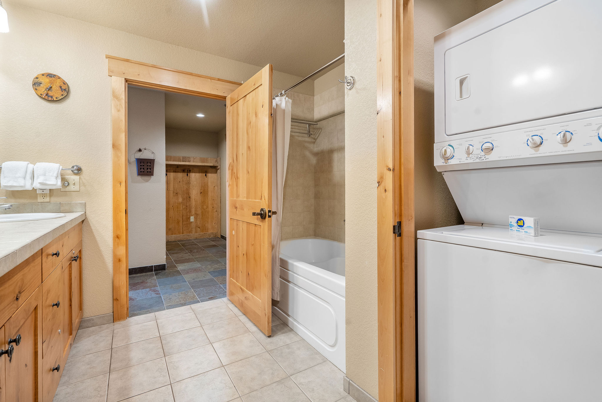 3893 Big Mountain Road 405