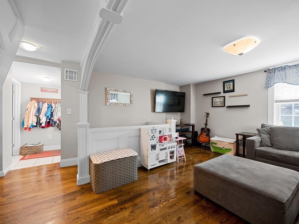72 Dorchester St