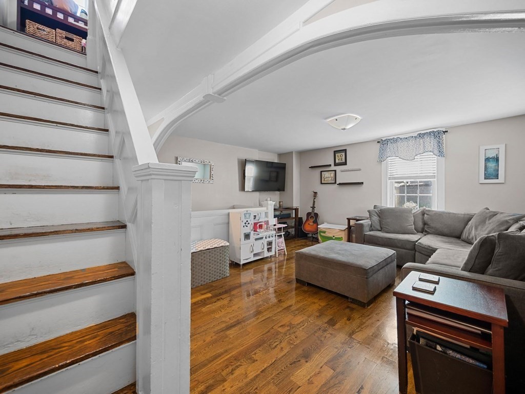 72 Dorchester St