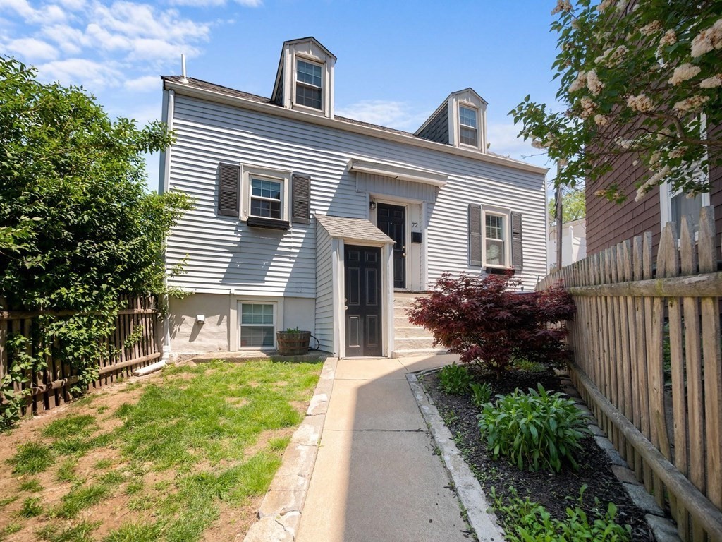 72 Dorchester St