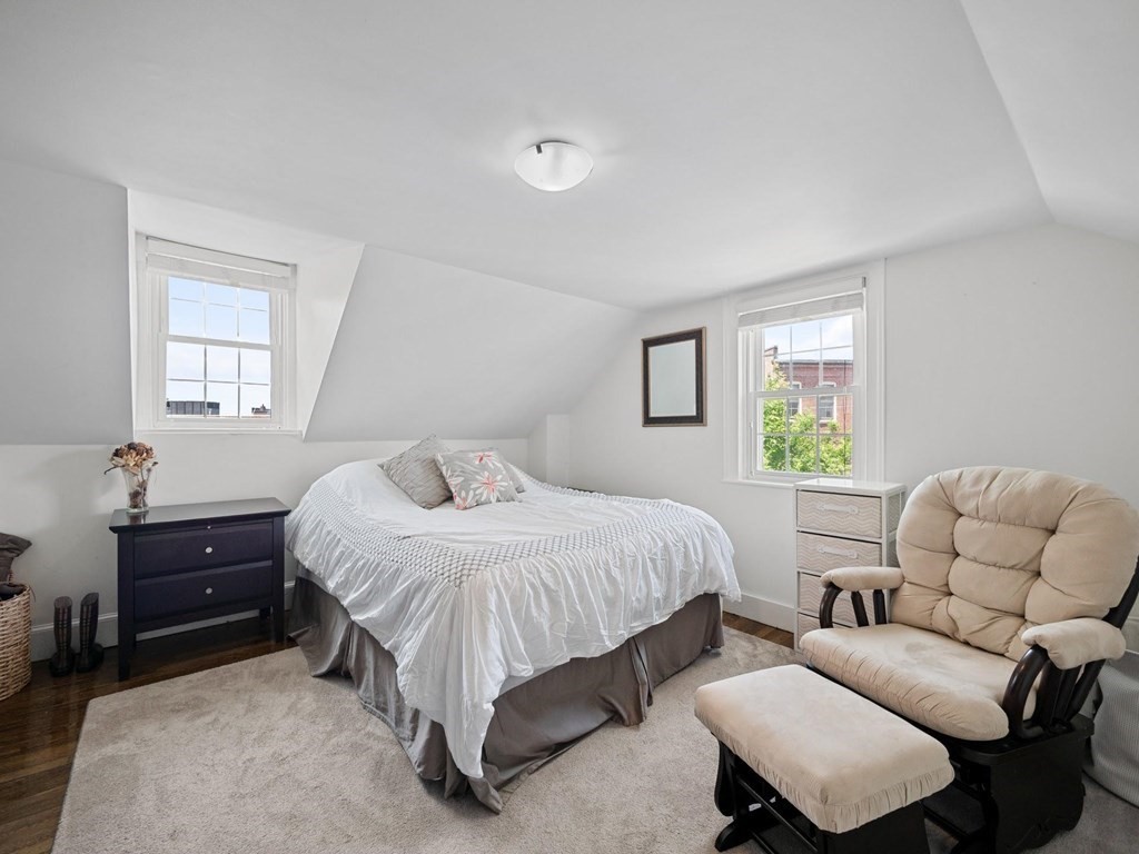 72 Dorchester St