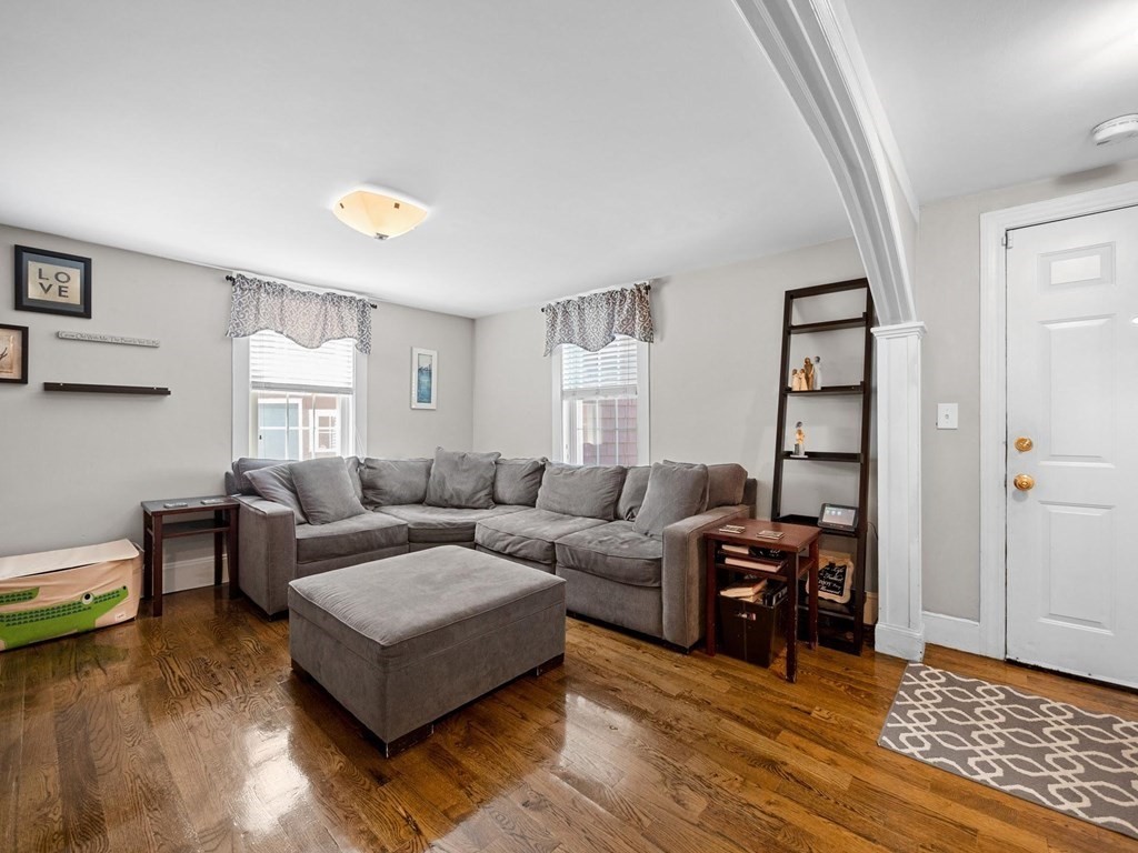 72 Dorchester St