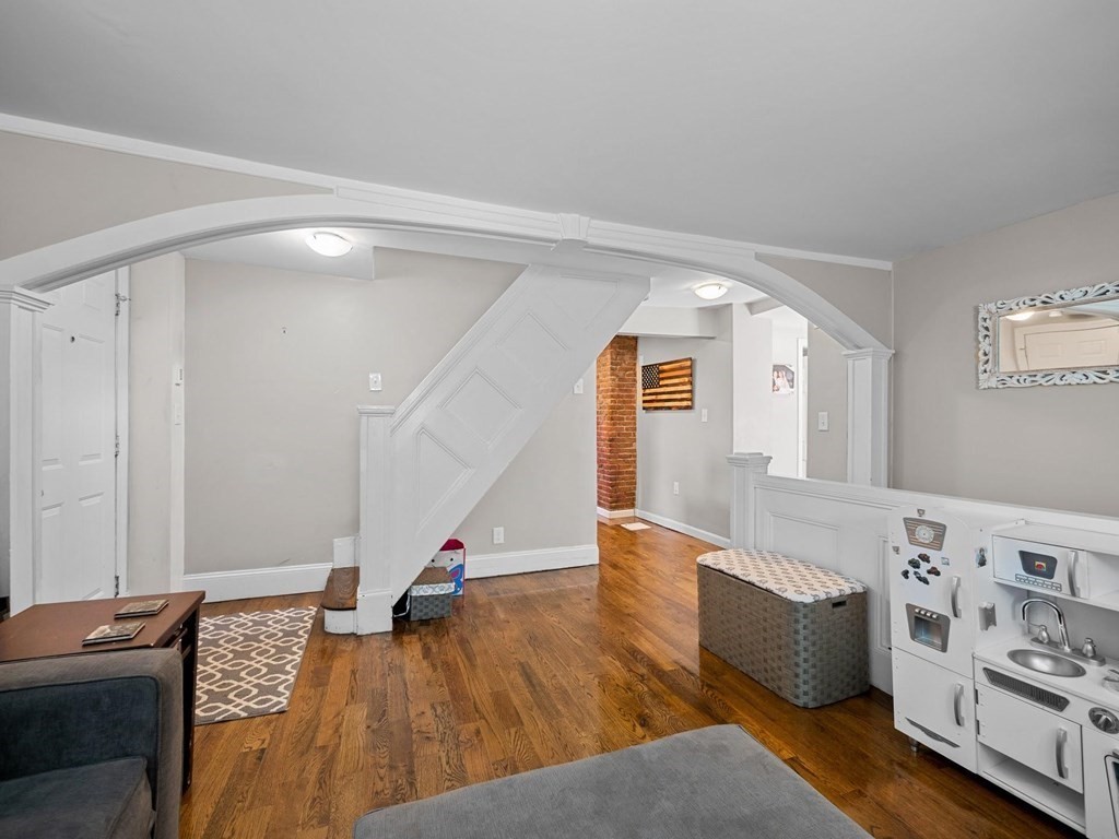 72 Dorchester St