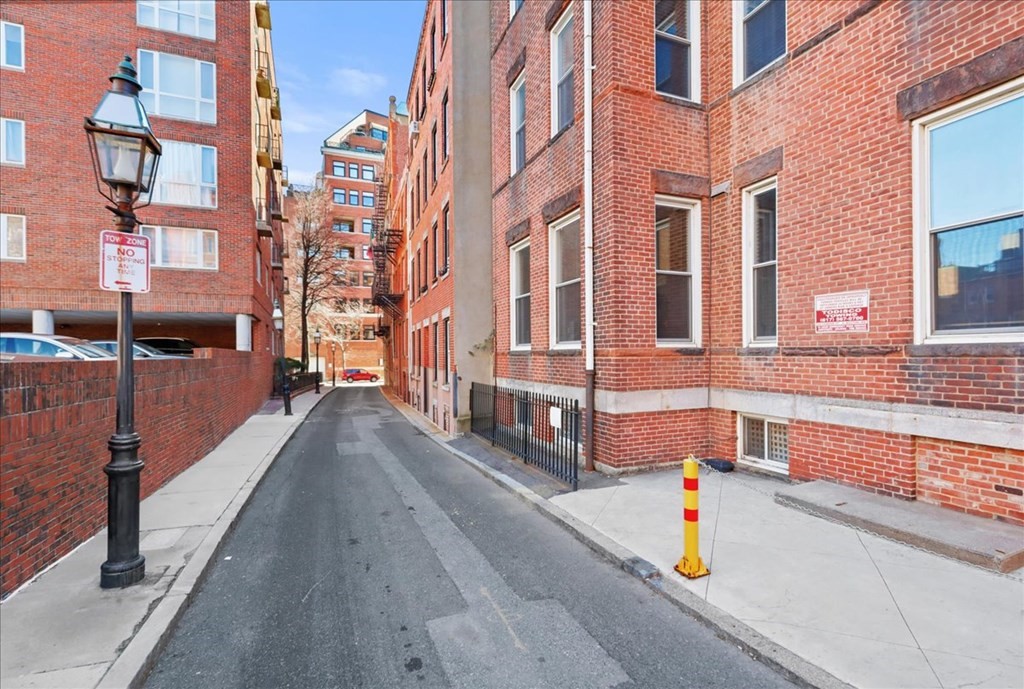 19 Harris Street # 2