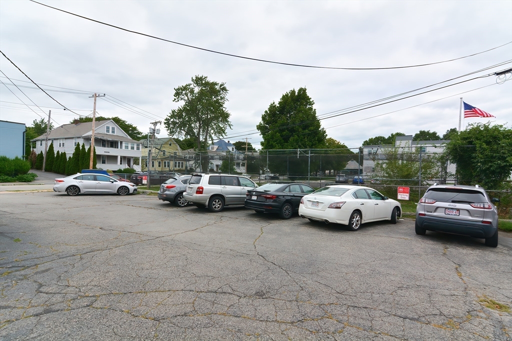 385 Main St