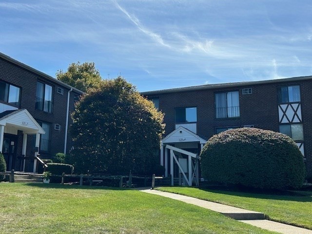 139 King St # 102B