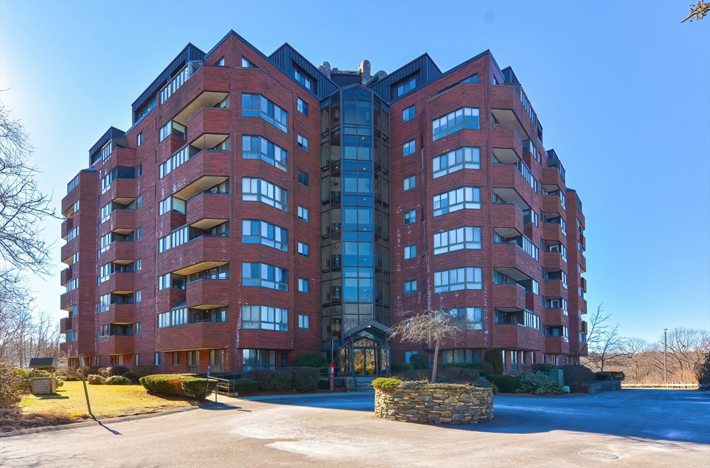200 Burkhall Street # 503