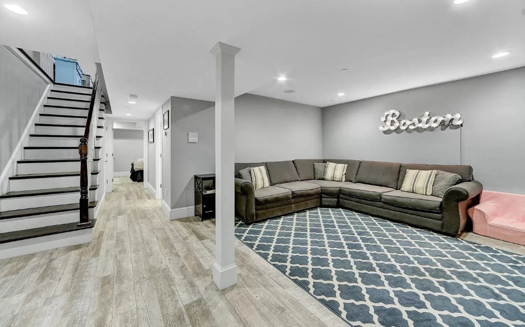 342-346 Dorchester Street # 2