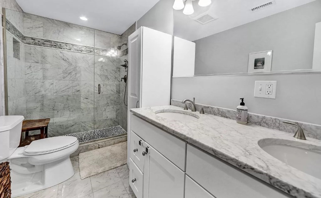 342-346 Dorchester Street # 2
