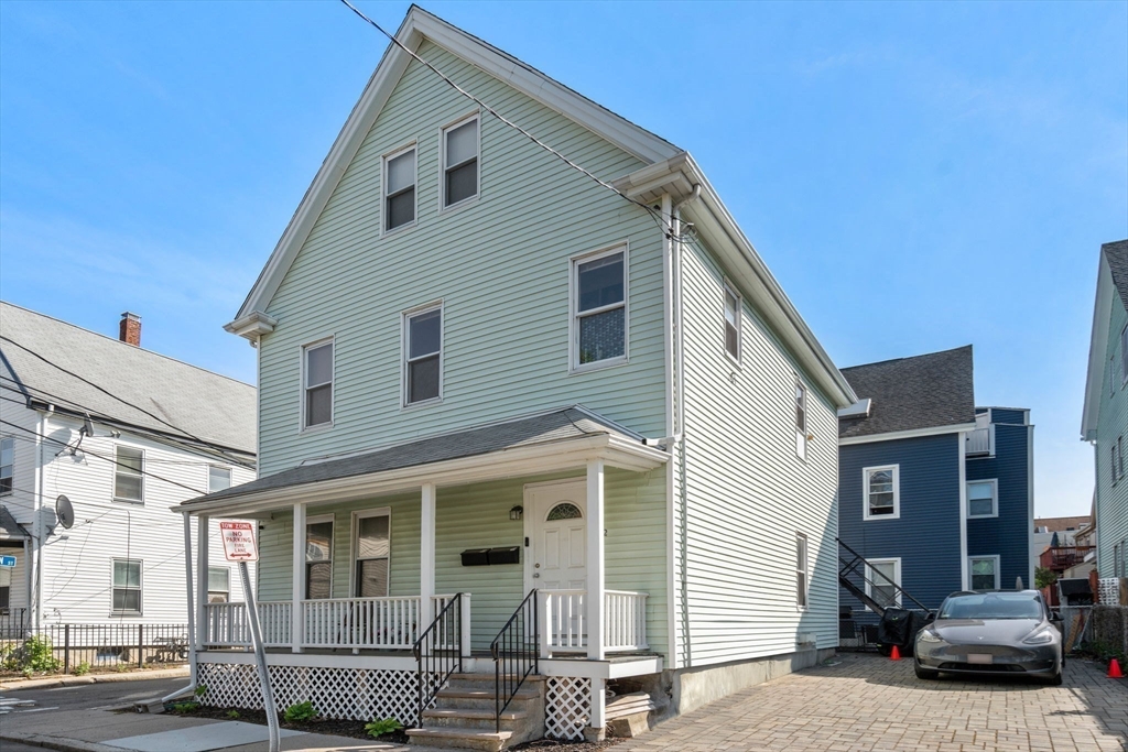 32 Richardson St