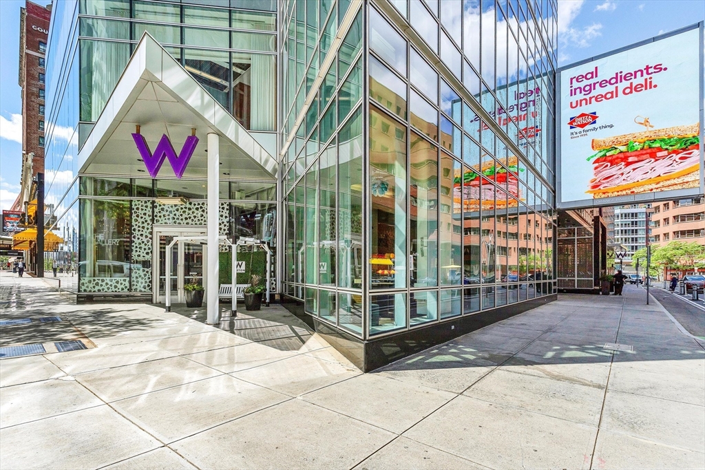 110 Stuart Street # 21I