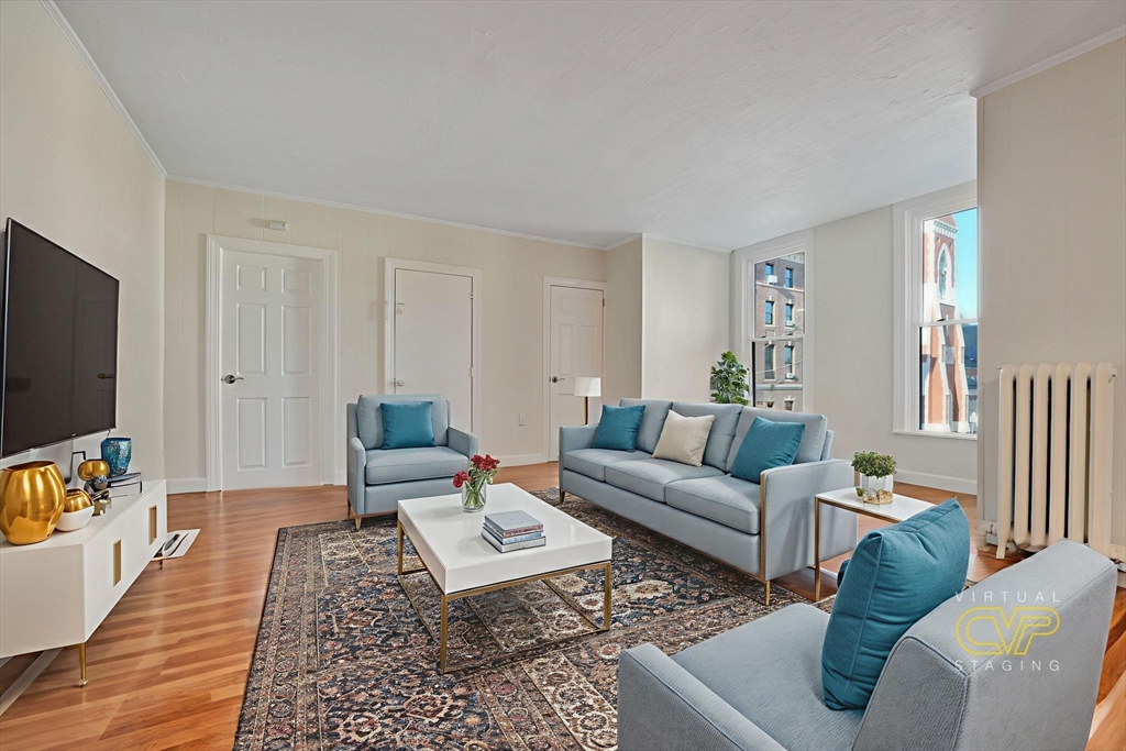 146 Franklin St, Fall River