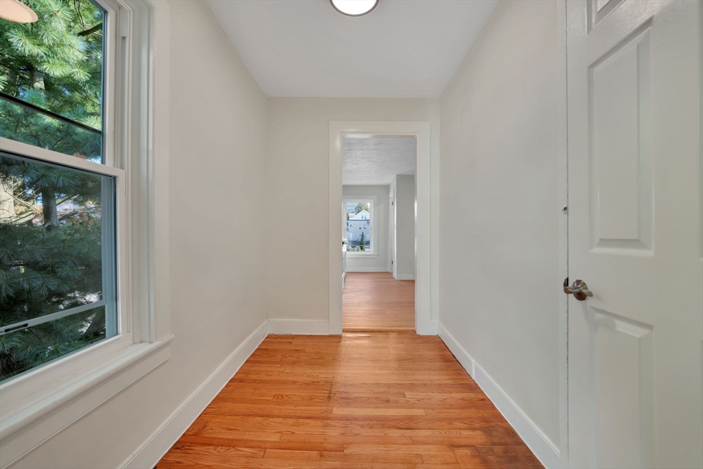 146 Franklin St, Fall River