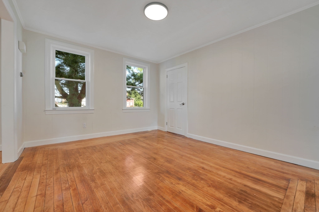 146 Franklin St, Fall River