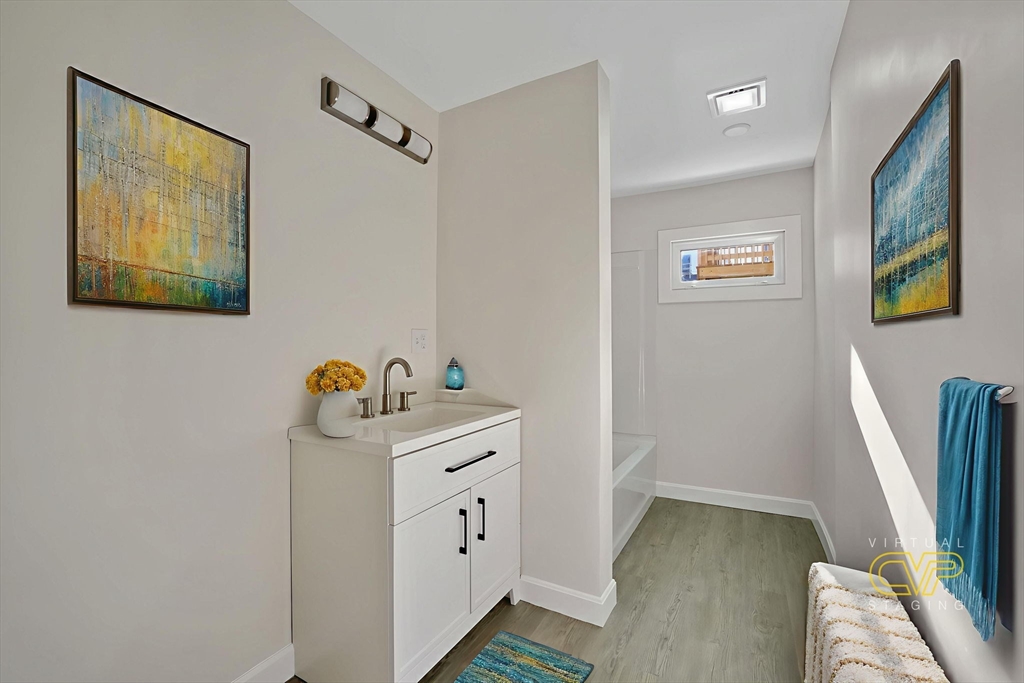 146 Franklin St, Fall River